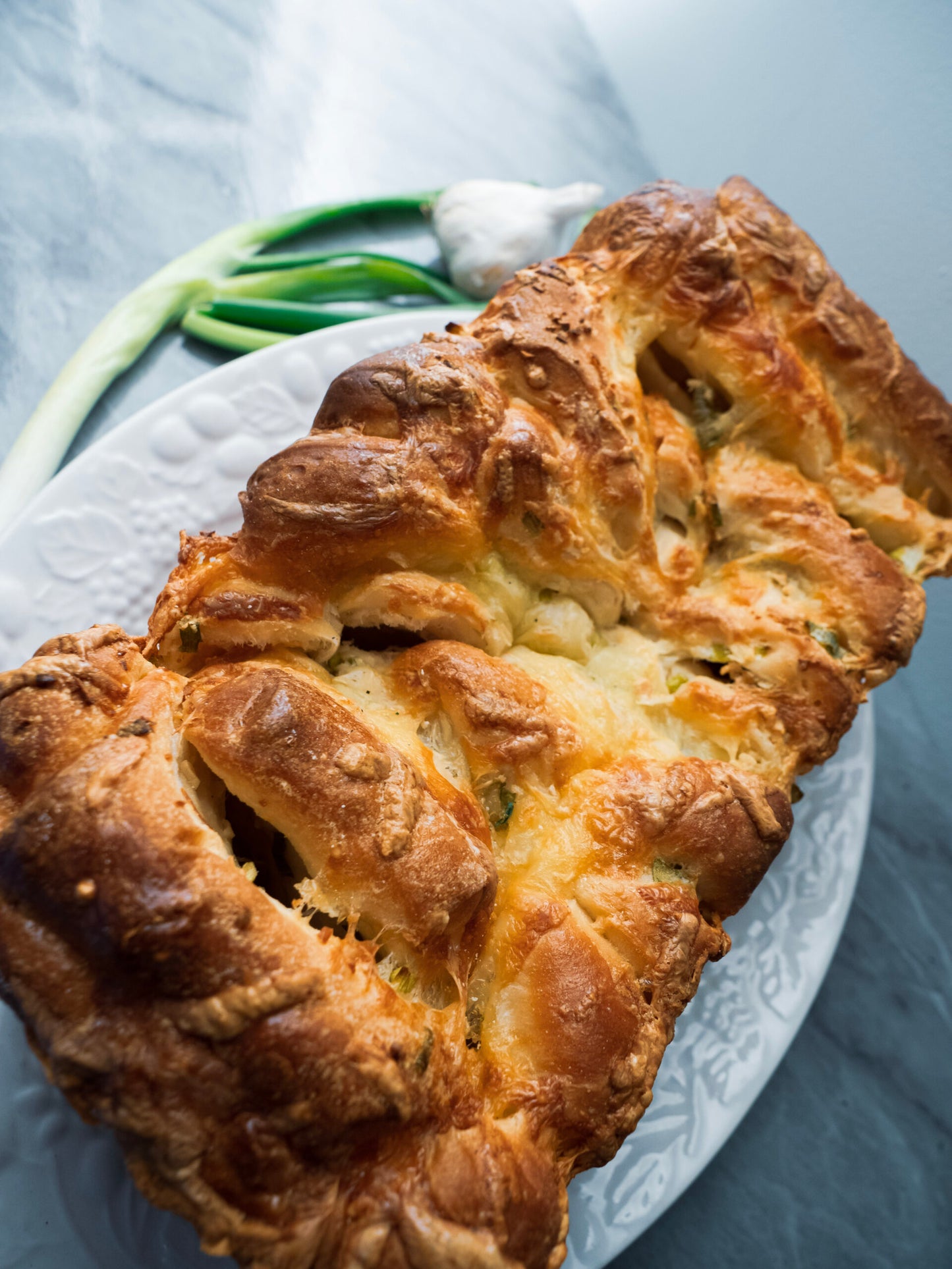 Garlic Scallion Cheese Loaf image 0